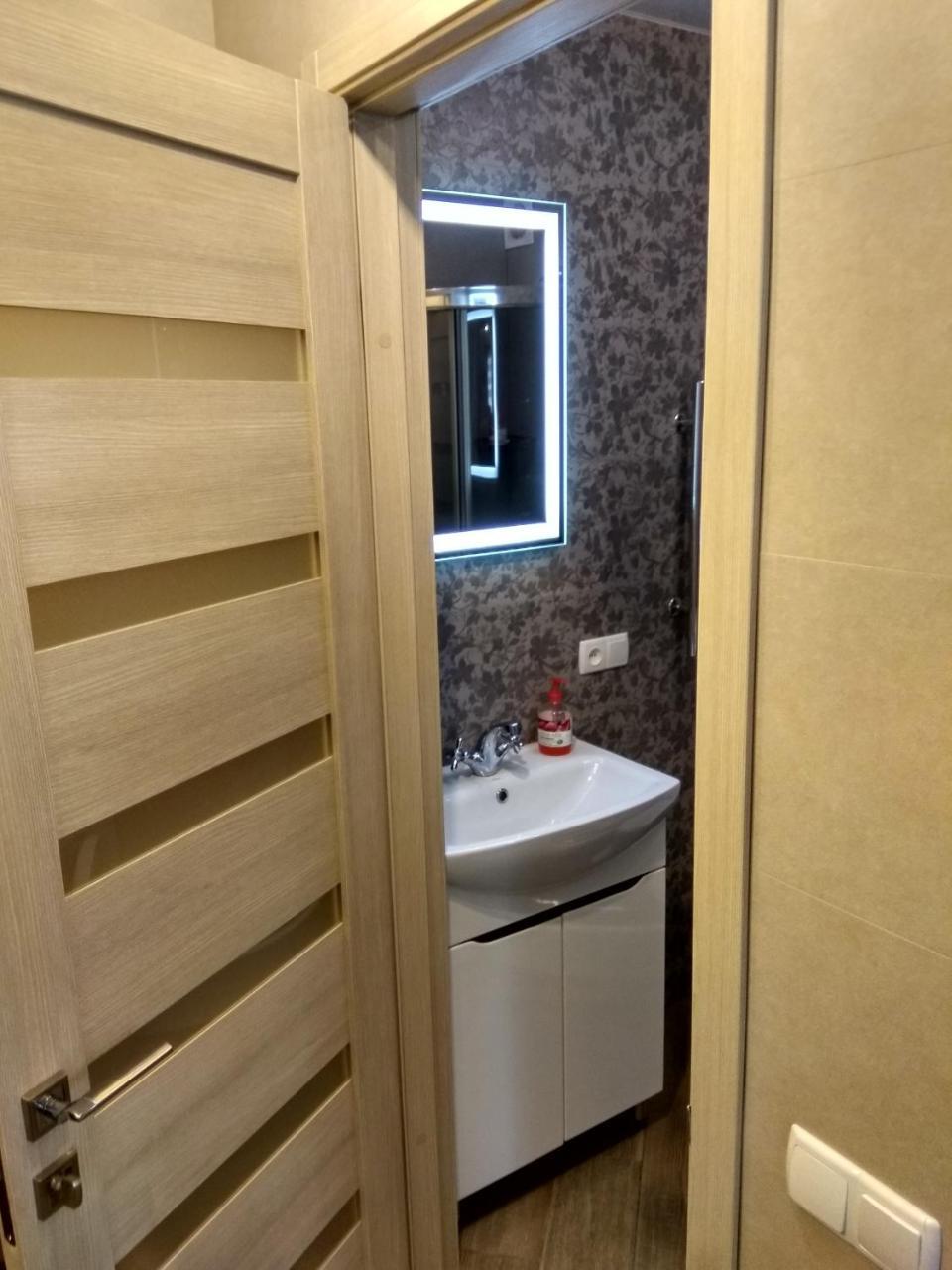 Luxury Loft в центре Полтавы Полтава Екстериор снимка